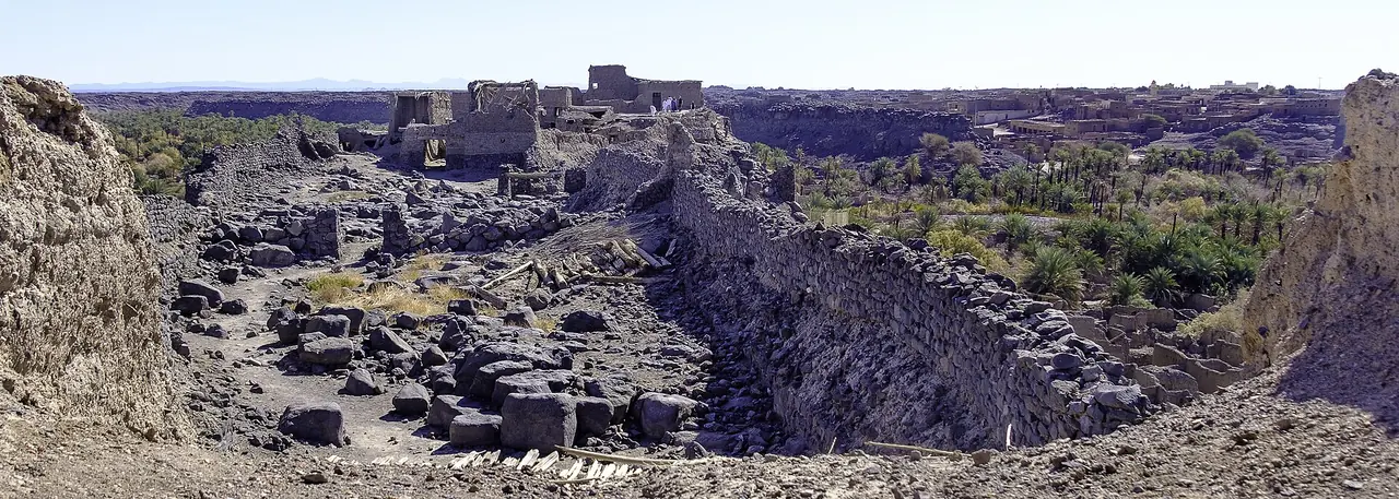 نخلستان کے اوپر